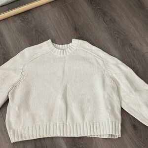 Gap- Women's Cream Crewneck Knit Sweater